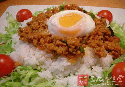 注意 “趁热吃”不利于长寿