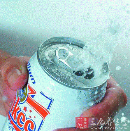 碳酸饮料喝完要漱口