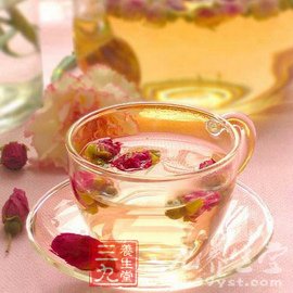 养生茶饮用禁忌:胃寒者不宜饮用玫瑰花茶