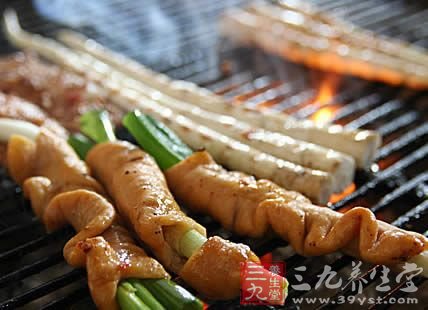 禁忌 四种小菜喝酒时千万不能吃