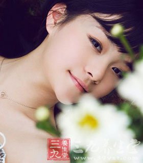 早春养生 练习五个一长寿很给力
