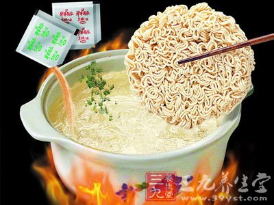 如何让方便面更加美味健康