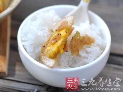 怎么做虾皮炒白煮蛋更好吃