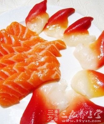 吃冷冻海产品 食用不当易中毒