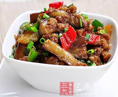 吃茄子有讲究吃错后果严重