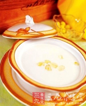 久咳不愈治疗方 痰多患者可用杏仁散寒茶