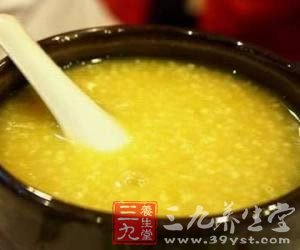 每天一碗豆浆小米粥安神助眠