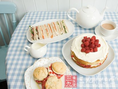 这10种喝牛奶的方式是错误的