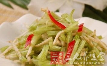 山药薏米红枣粥补女人元气