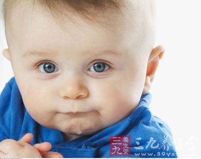 宝宝流口水的护理方案