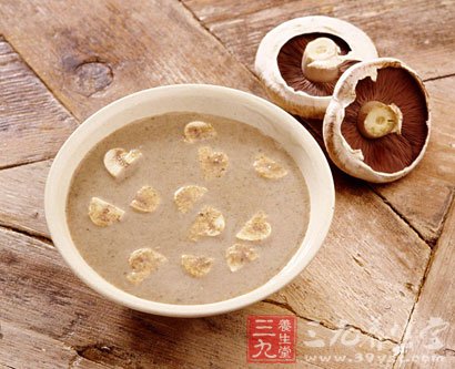 轻松煲出十款美味蘑菇汤