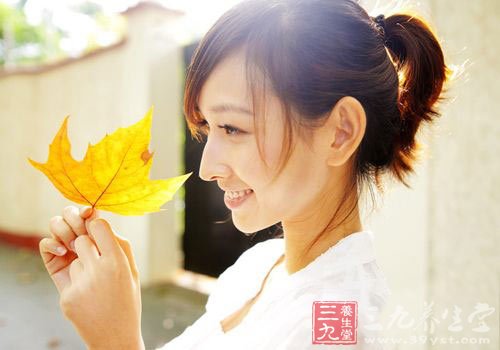 生活十大恶习招惹皱纹“上身”