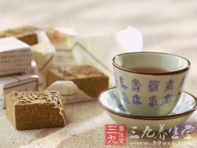 大黄食盐粉敷方