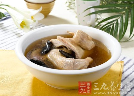 全面分析鸡精和味精 哪个更营养安全