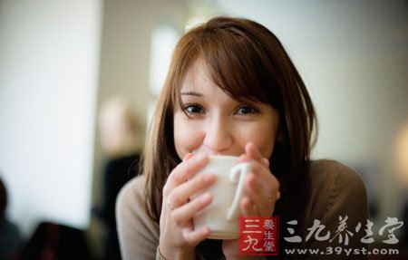 你不知道的喝水的学问