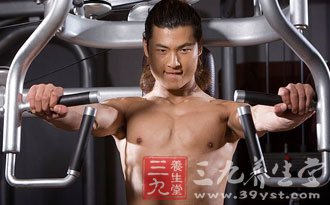 随意坐卧缺乏运动悄悄伤害骨关节
