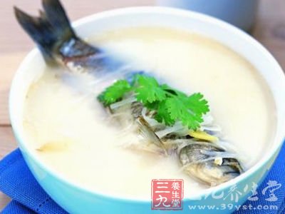 陈皮鲫鱼汤健脾理气祛湿
