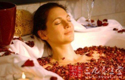 传统中医之道 女人浴出健康美丽来