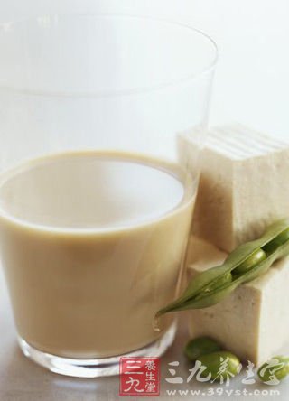 喝豆浆可防“女性癌”