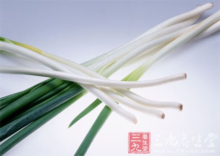 小葱有大用 竟能治鼻炎鸡眼等6种常见病