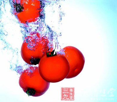 初夏吃果蔬 草莓梨子益养生