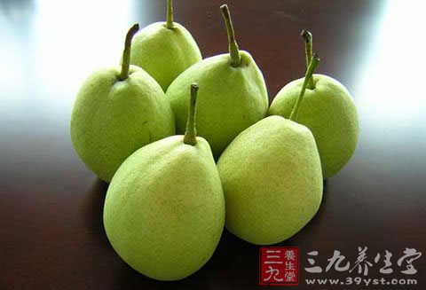 初夏吃果蔬 草莓梨子益养生