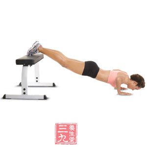 丰胸减肥塑形 俯卧撑竟是女性最佳健身运动(3