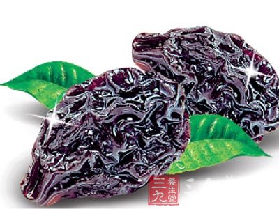 常吃4种黑色水果 抗衰老有奇效