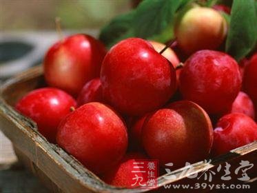 夏季护肤常识 6款水果吃出水嫩美肤(3)