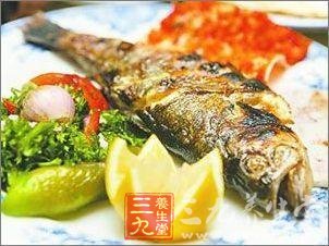 肠胃不好吃什么调理 吃鳊鱼可调理你的肠胃(3)