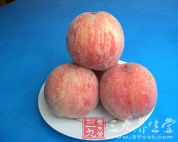 桃子的营养价值 补铁效果好(2)