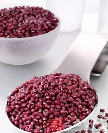 养发饮食偏方 轻松吃出乌黑秀发