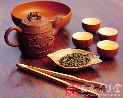 品尝三款白领美体瘦身茶