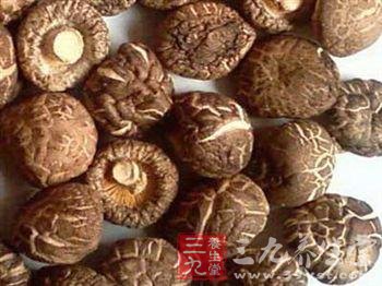 吃香菇有什么好处 温水泡发香菇预防感冒(2)