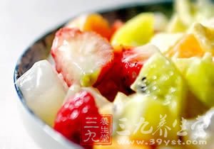 特色的水果捞“捞”出终生的美丽