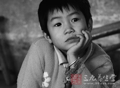 四个女儿小丽小娟_收入证明范本_小丽父母的月收入(2)