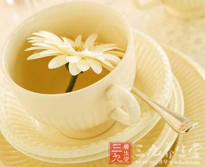 五花茶 菊花金银花是根本
