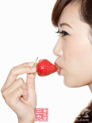 一次激情的吻 = 一片止痛片