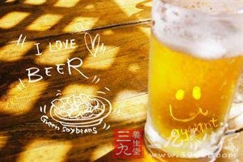 夏季养生小常识 喝啤酒有禁忌(2)