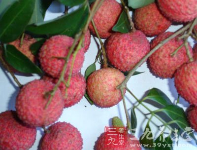 吃荔枝补心安神 这些人应慎吃