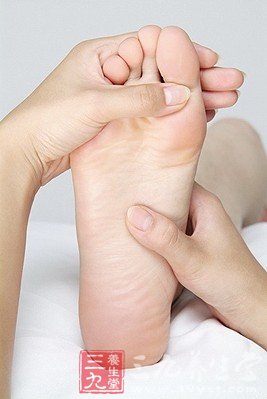 专家揭秘:中医脚底养生的11个小妙招