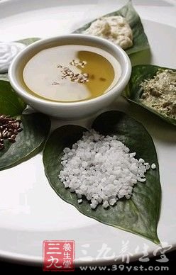 做菜何时放调料有营养