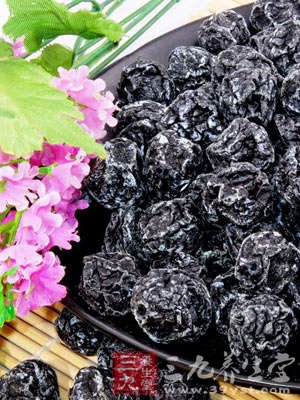 常吃4种黑色水果