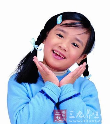 父母要牢记孩子吃饭的四大禁区