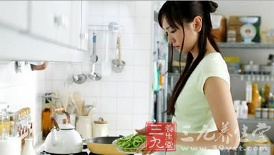 清肠大行动 驱走体内四种“火”