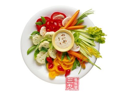 午餐:淀粉类+生菜沙拉