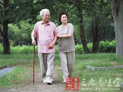 老人睡前必做六件事 延年益寿