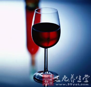 红酒未必养人 揭秘饮酒背后的误区