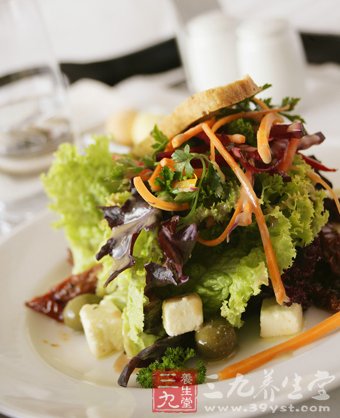 8款瘦身沙拉 防便秘排毒素夏季健康瘦