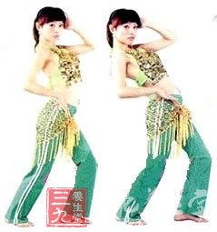 性感肚皮舞 三招让你快速丰胸